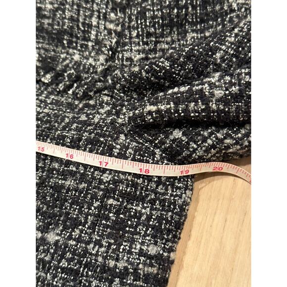 Size 6 J.Crew Tweed Swing Lady Coat Black Wool Blend Fringe Trim Coat MSRP $198 - Picture 5 of 13